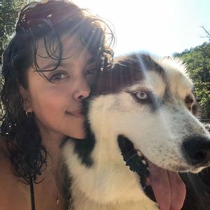 Meet your Posher, Athena